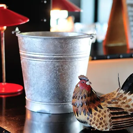 Relais Fasthotel Port Lauragais فندق 2*